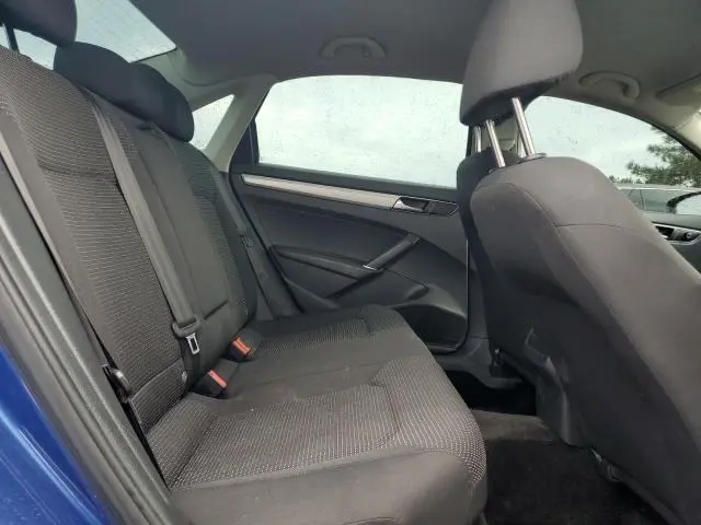 2016 VOLKSWAGEN PASSAT S  