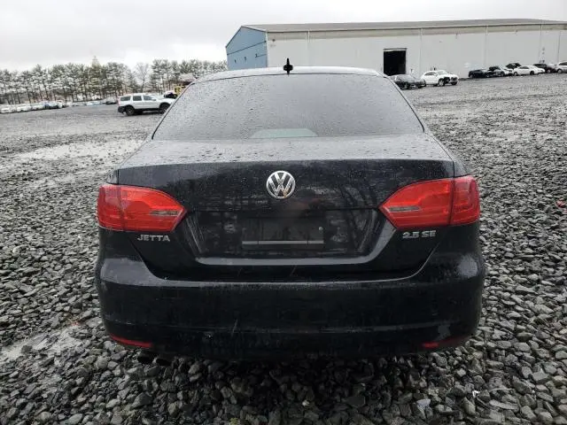 2013 VOLKSWAGEN JETTA SE  