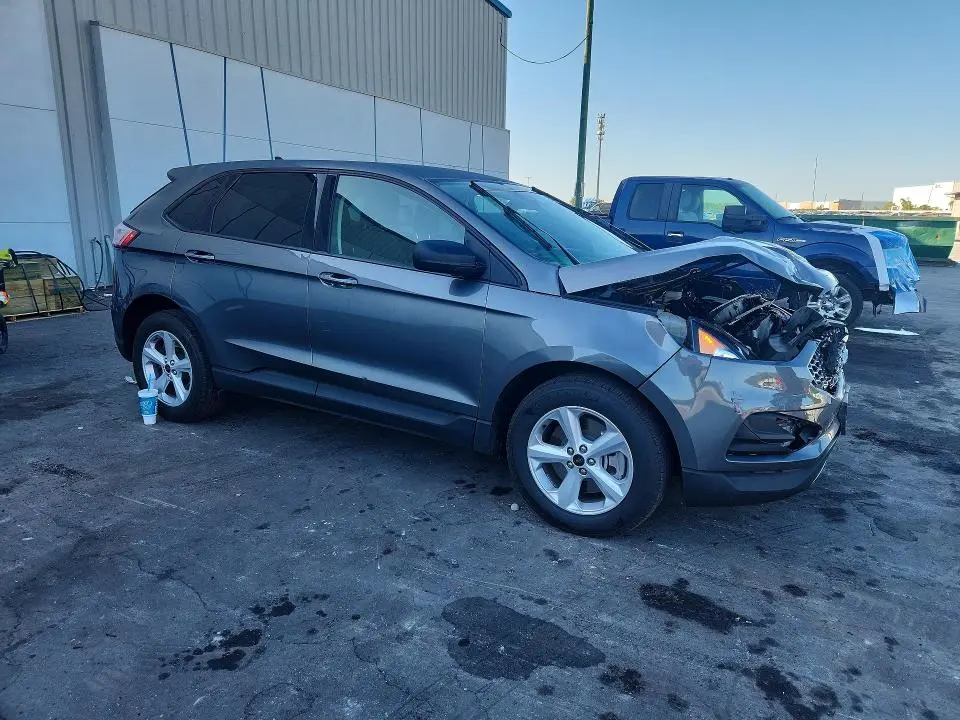 2024 FORD EDGE SE  