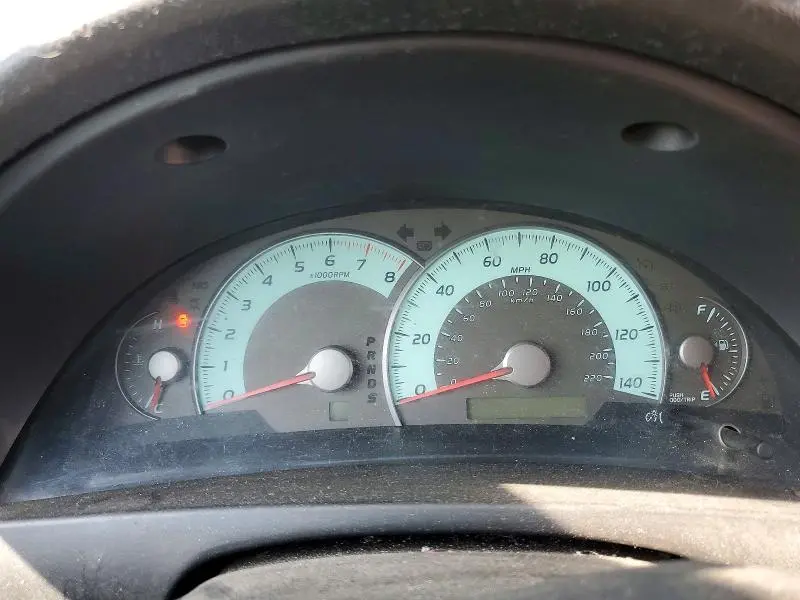 2010 TOYOTA CAMRY SE  