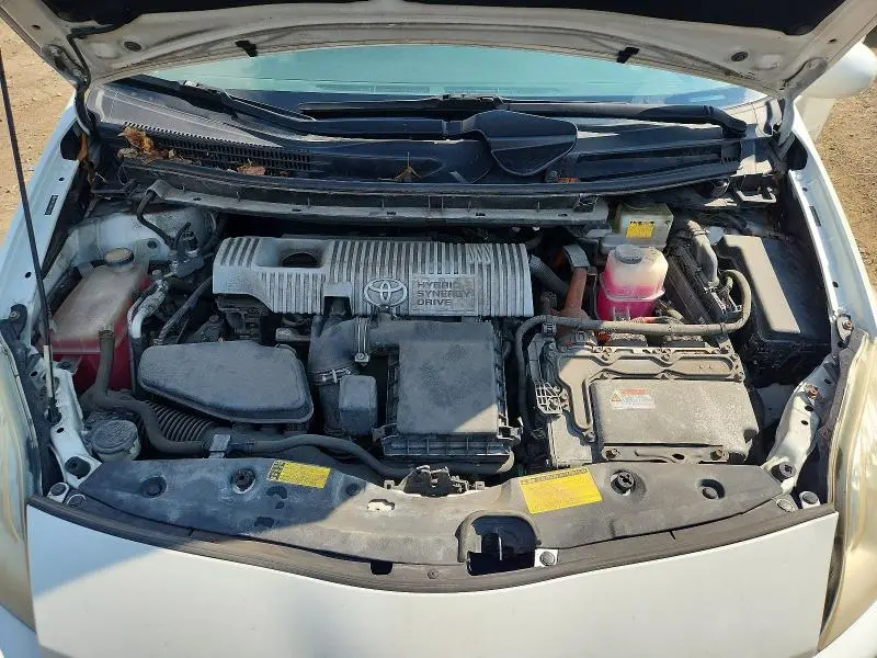 2010 TOYOTA PRIUS II  