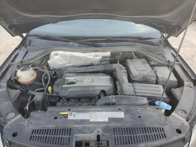 2015 VOLKSWAGEN TIGUAN S  