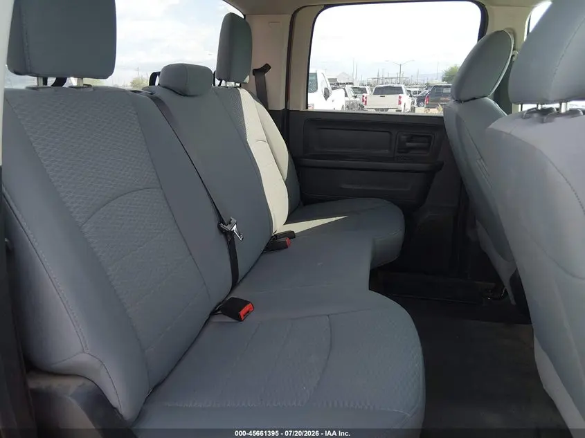 2019 RAM 1500 CLASSIC TRADESMAN  4X4 5'7 BOX