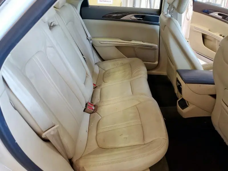 2013 LINCOLN MKZ   