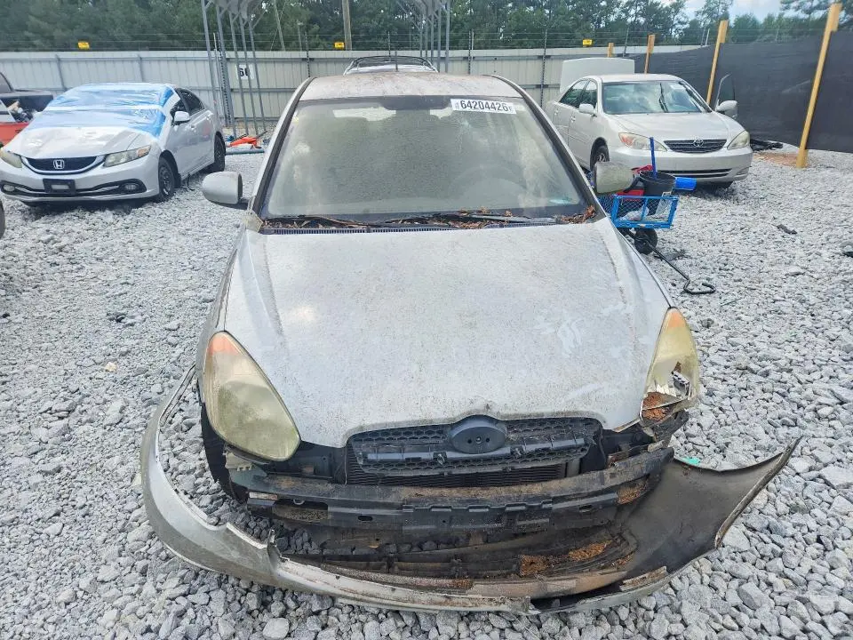 2010 HYUNDAI ACCENT GS  