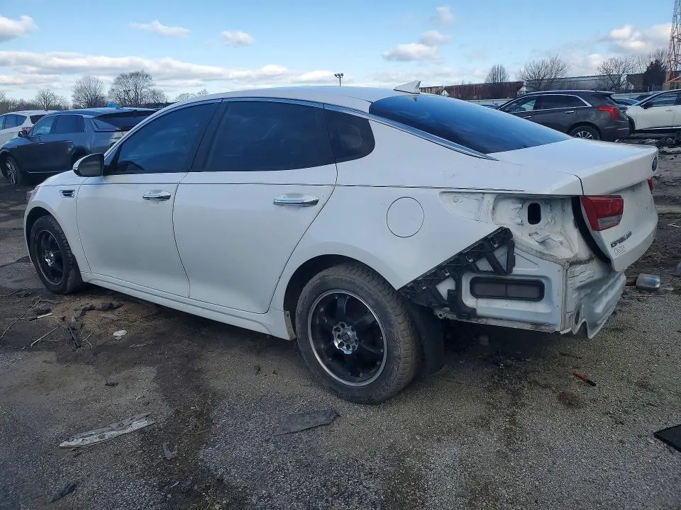 2016 KIA OPTIMA LX  
