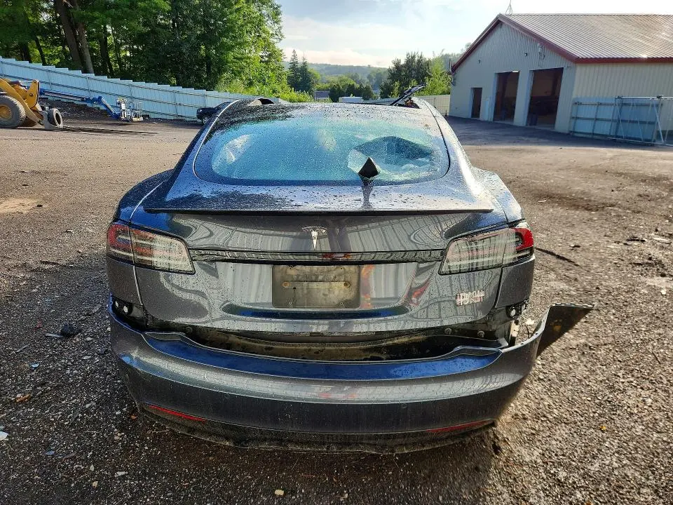 2022 TESLA MODEL S   