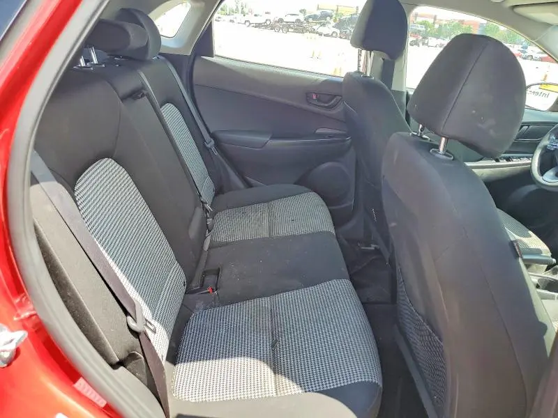 2021 HYUNDAI KONA SE  