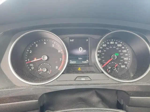 2018 VOLKSWAGEN TIGUAN SE  