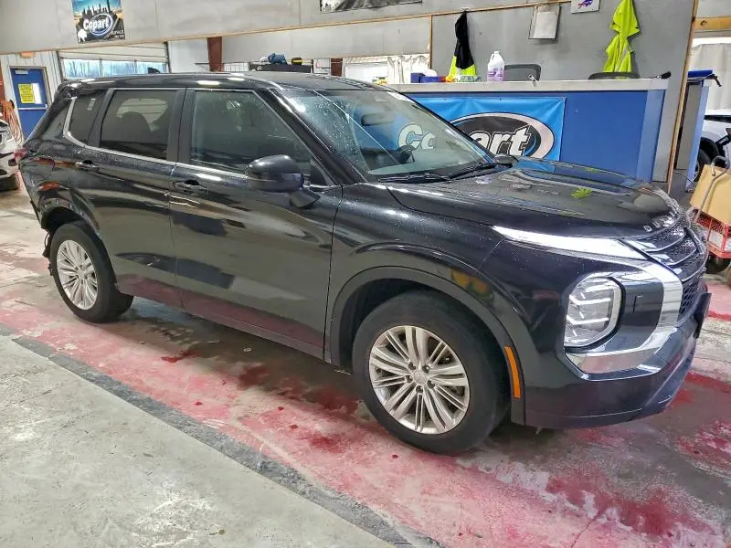 2024 MITSUBISHI OUTLANDER ES  