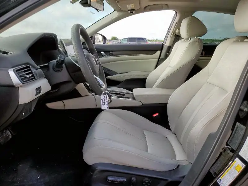 2018 HONDA ACCORD EX  