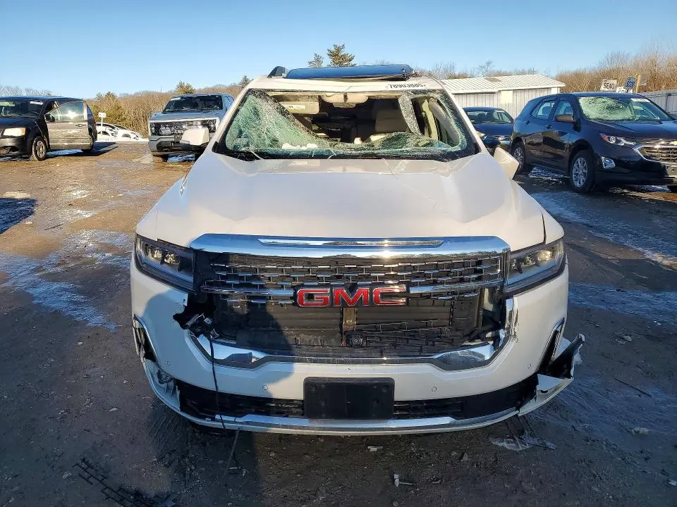 2020 GMC ACADIA DENALI  
