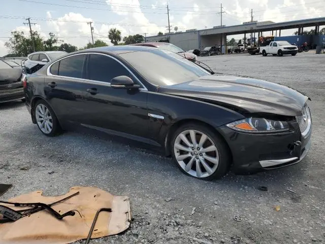 2013 JAGUAR XF   
