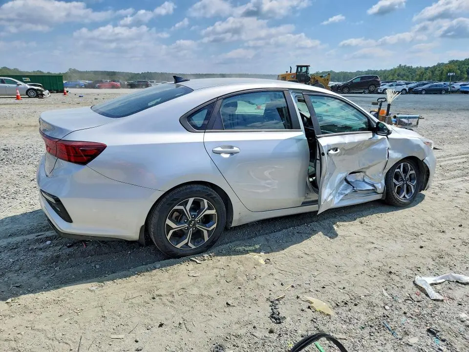 2019 KIA FORTE LXS  