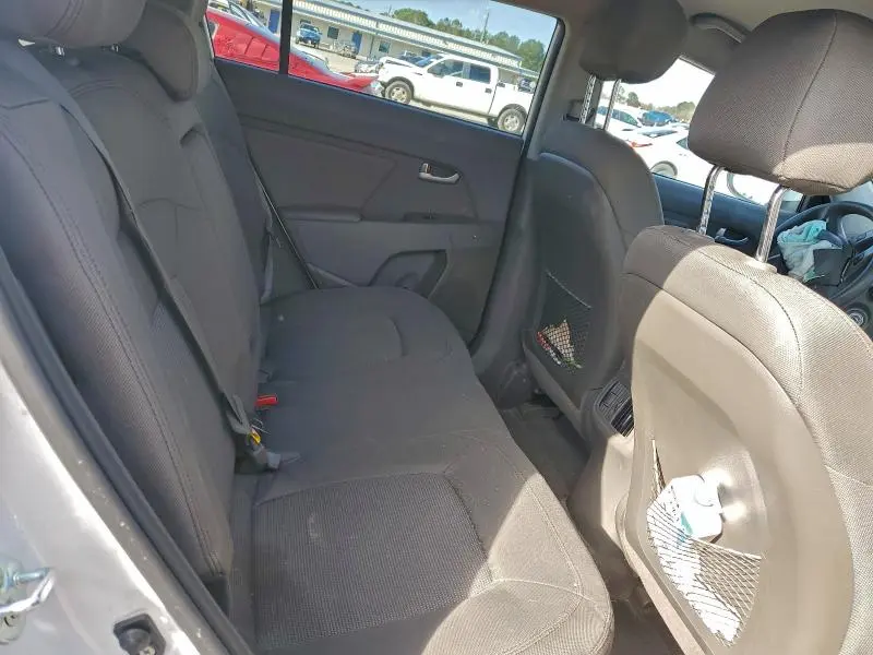 2015 KIA SPORTAGE LX  