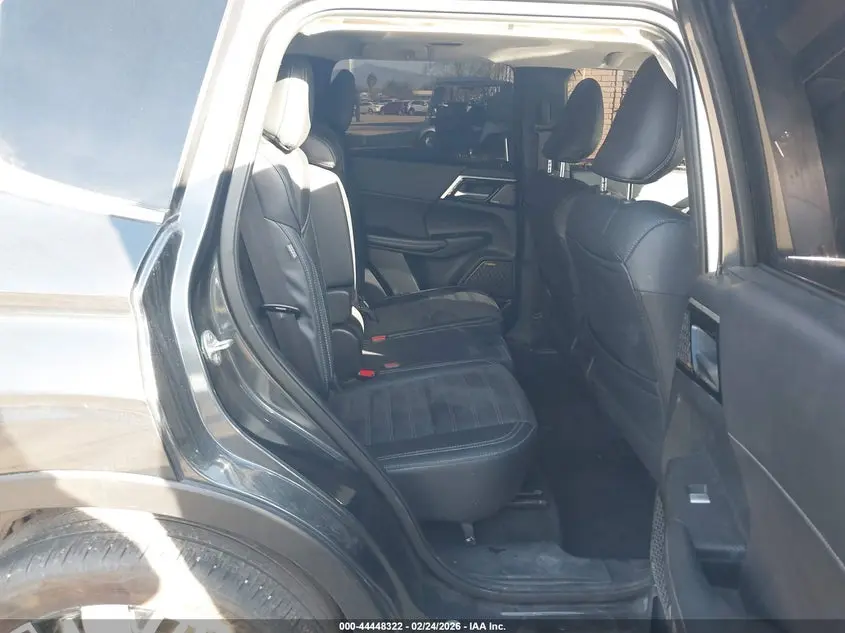 2025 MITSUBISHI OUTLANDER SE 2.5 2WD