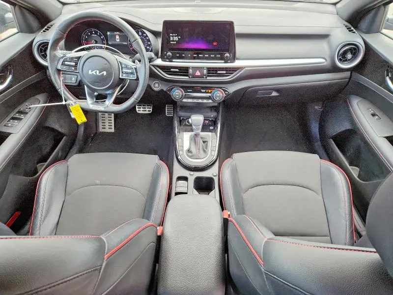 2024 KIA FORTE GT  