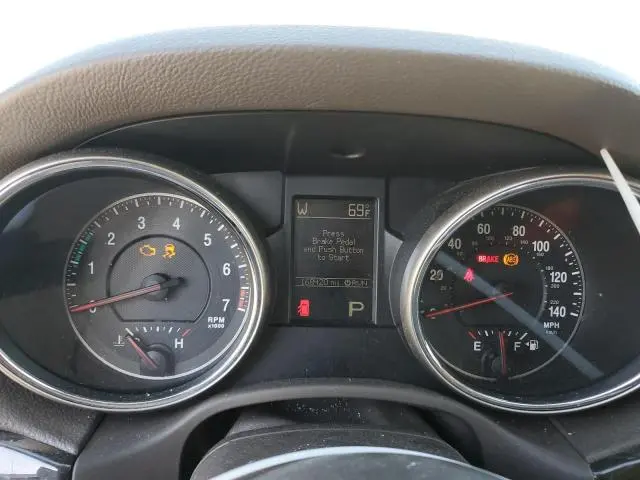 2011 JEEP GRAND CHEROKEE LAREDO  