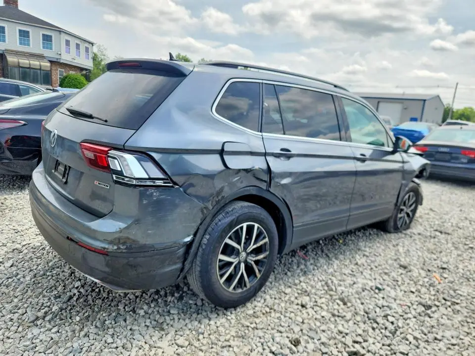 2019 VOLKSWAGEN TIGUAN SE  