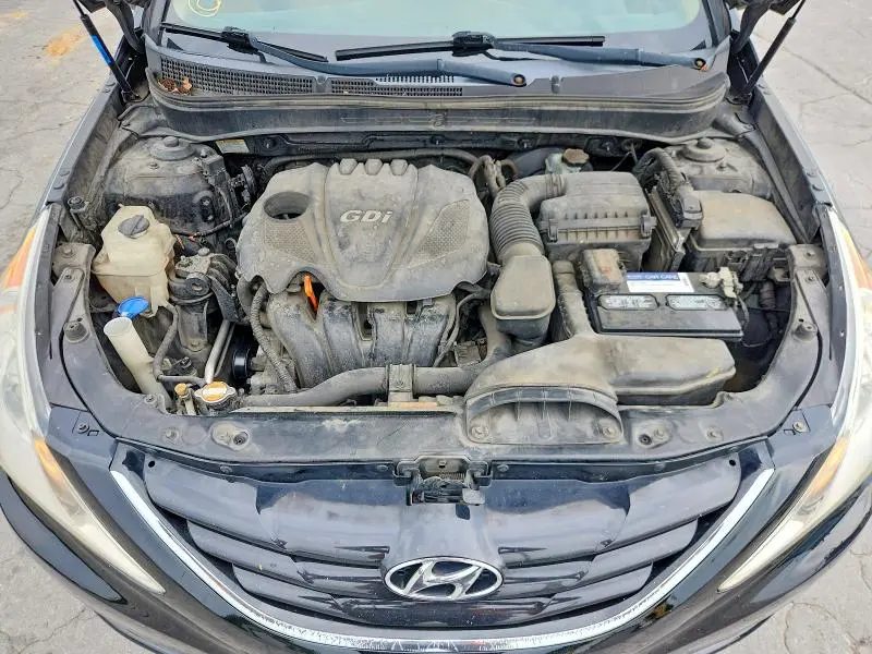 2011 HYUNDAI SONATA GLS  
