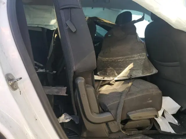 2021 CHEVROLET TRAVERSE LS  