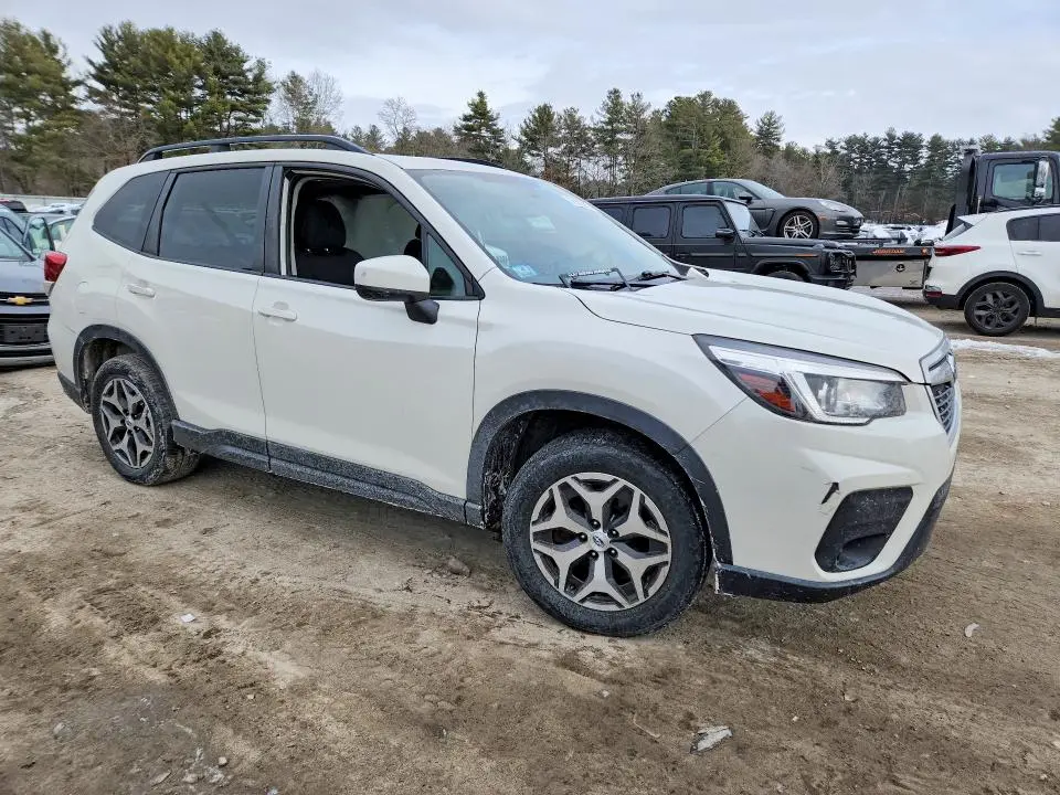 2019 SUBARU FORESTER PREMIUM  