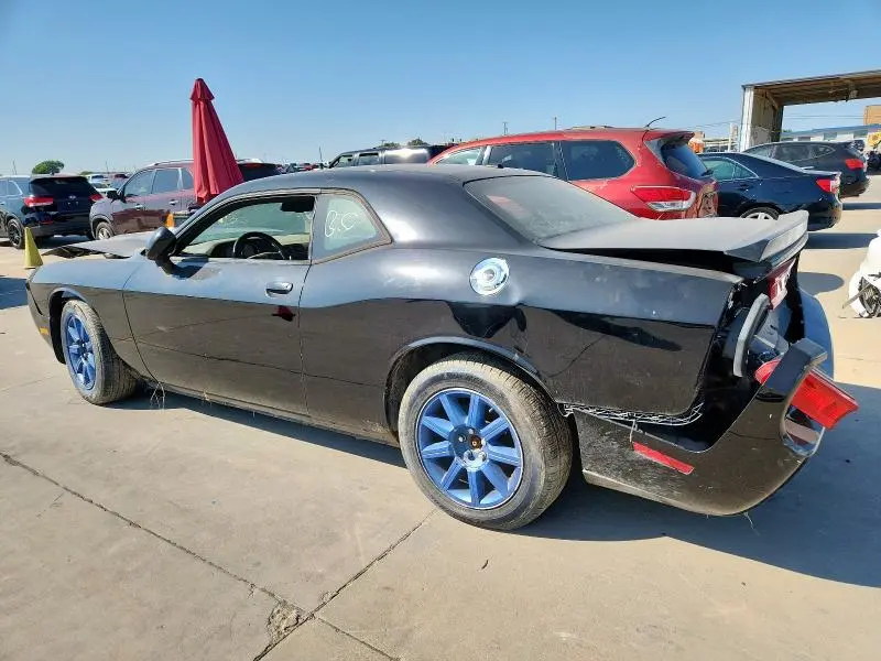 2012 DODGE CHALLENGER SXT  