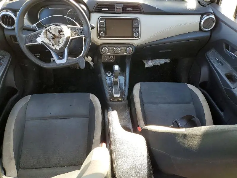 2020 NISSAN VERSA SV  