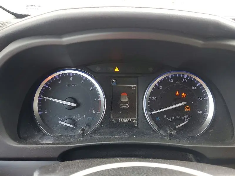 2019 TOYOTA HIGHLANDER LIMITED PLATINUM  