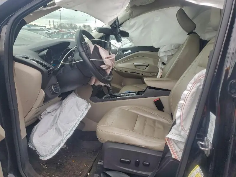 2019 FORD ESCAPE TITANIUM  