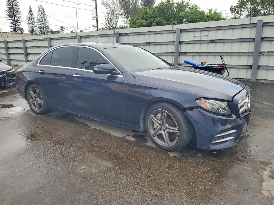 2017 MERCEDES-BENZ E 300 4MATIC  