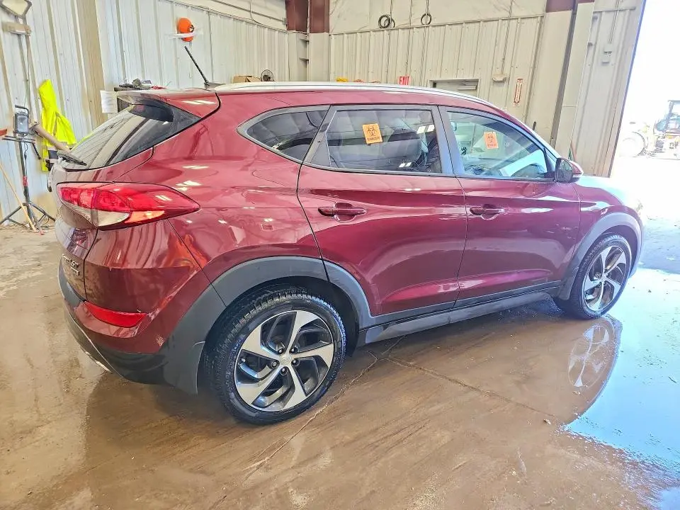 2016 HYUNDAI TUCSON SPORT  