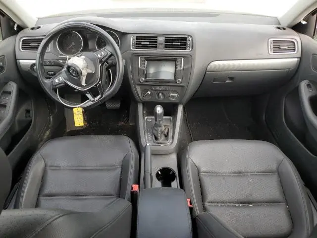 2017 VOLKSWAGEN JETTA SE  