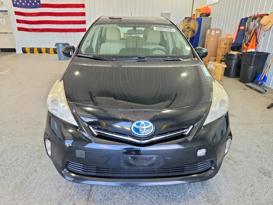 2013 TOYOTA PRIUS V THREE  
