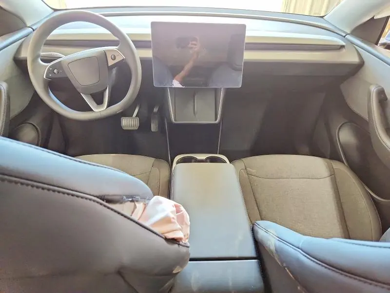 2026 TESLA MODEL Y   