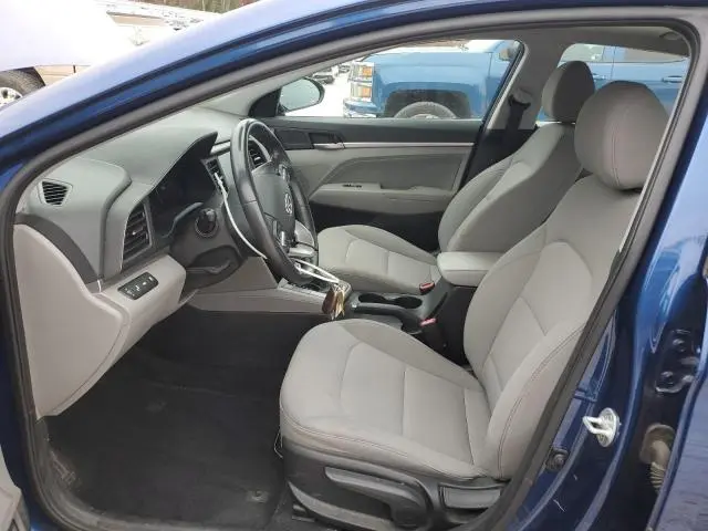 2019 HYUNDAI ELANTRA SEL  