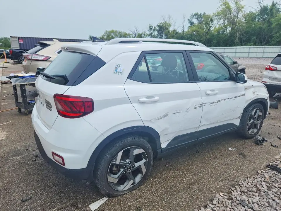 2022 HYUNDAI VENUE SEL  