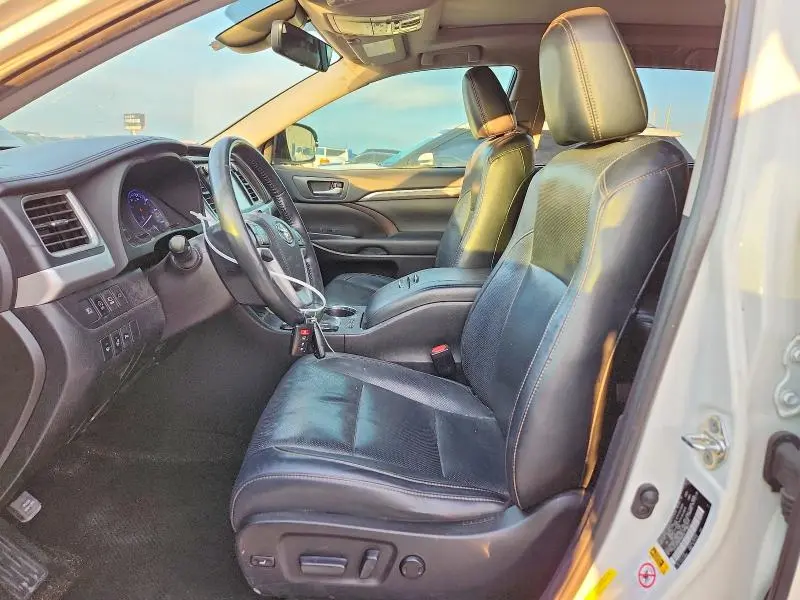 2019 TOYOTA HIGHLANDER LIMITED  