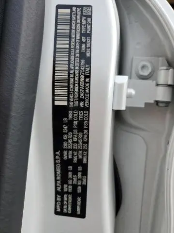 2019 ALFA ROMEO STELVIO TI  