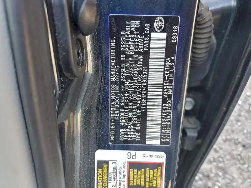 2015 TOYOTA CAMRY LE  