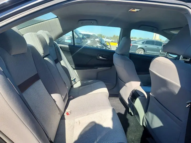 2012 TOYOTA CAMRY LE  