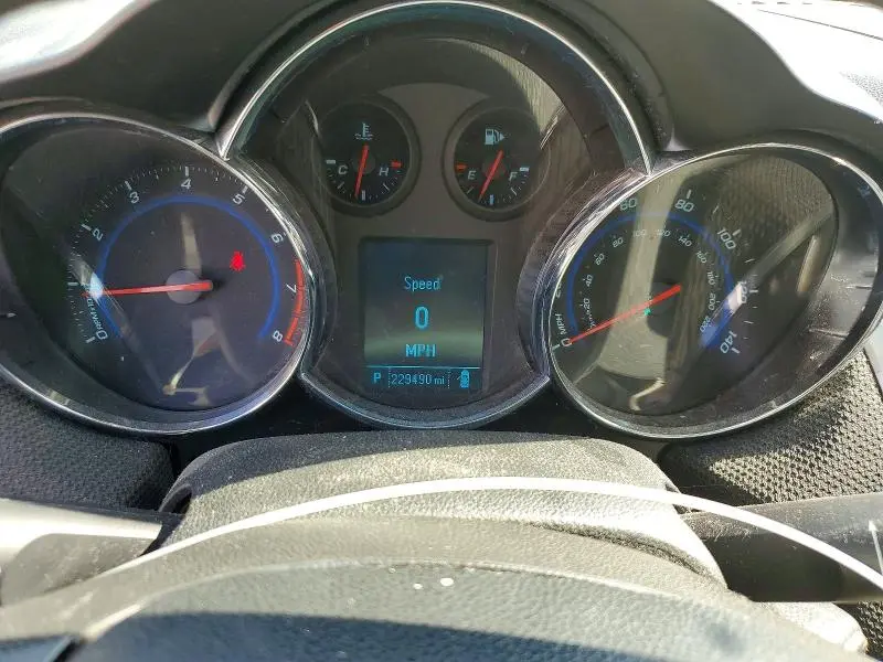 2012 CHEVROLET CRUZE LT  