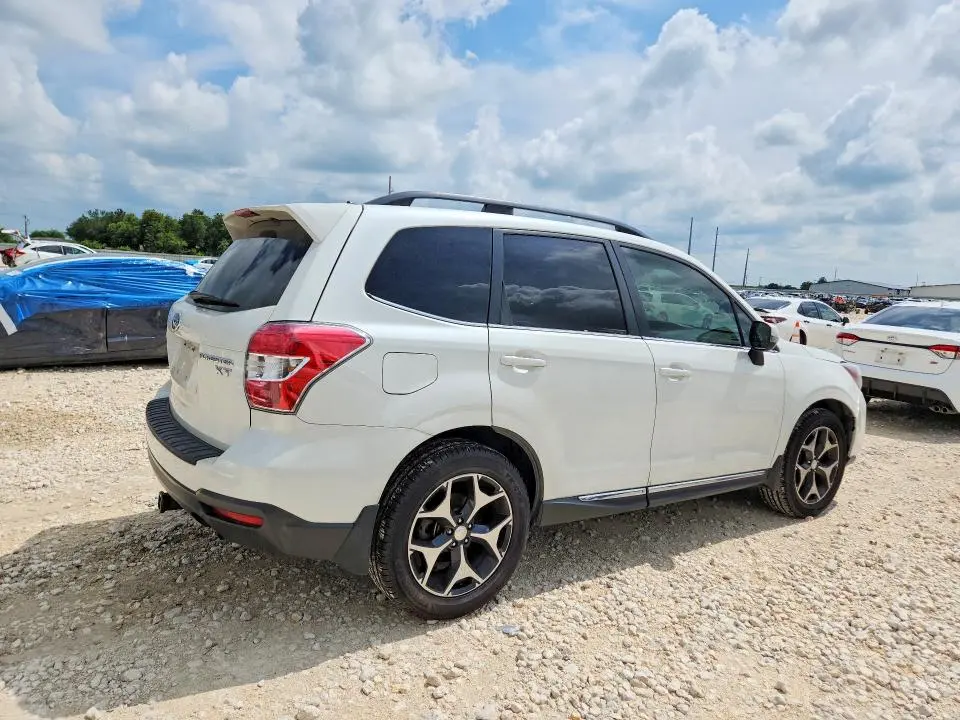 2015 SUBARU FORESTER 2.0XT TOURING  
