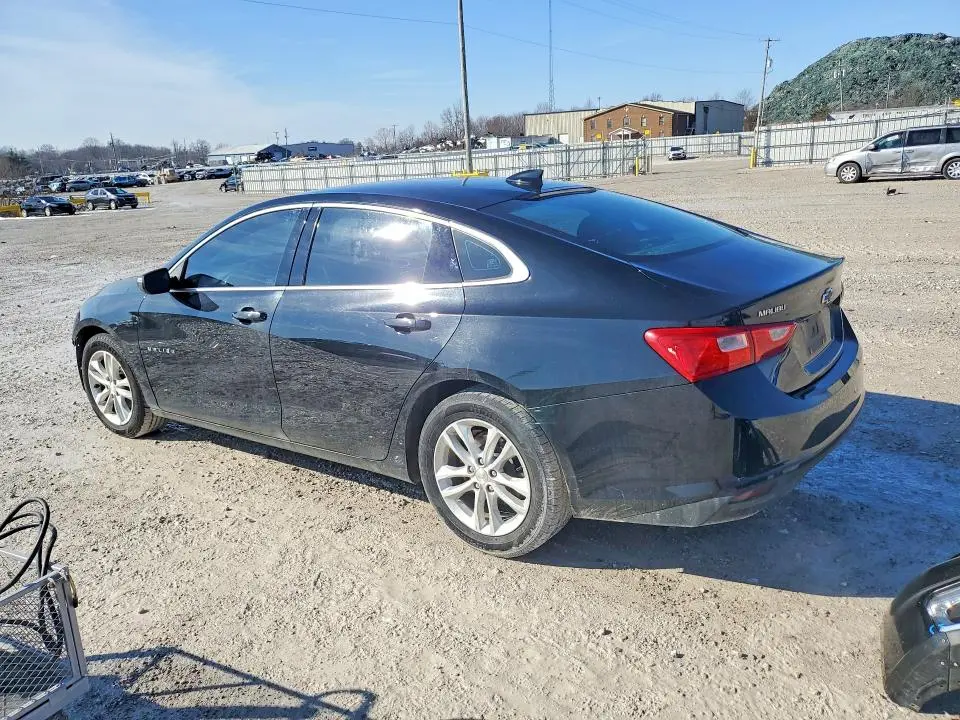 2017 CHEVROLET MALIBU LT  