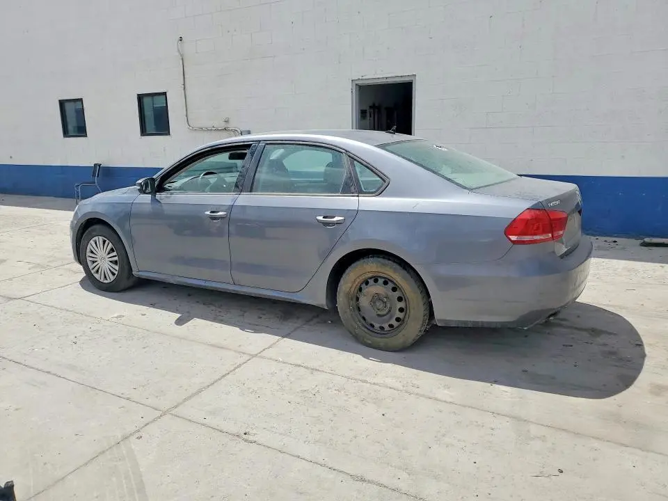 2014 VOLKSWAGEN PASSAT S  