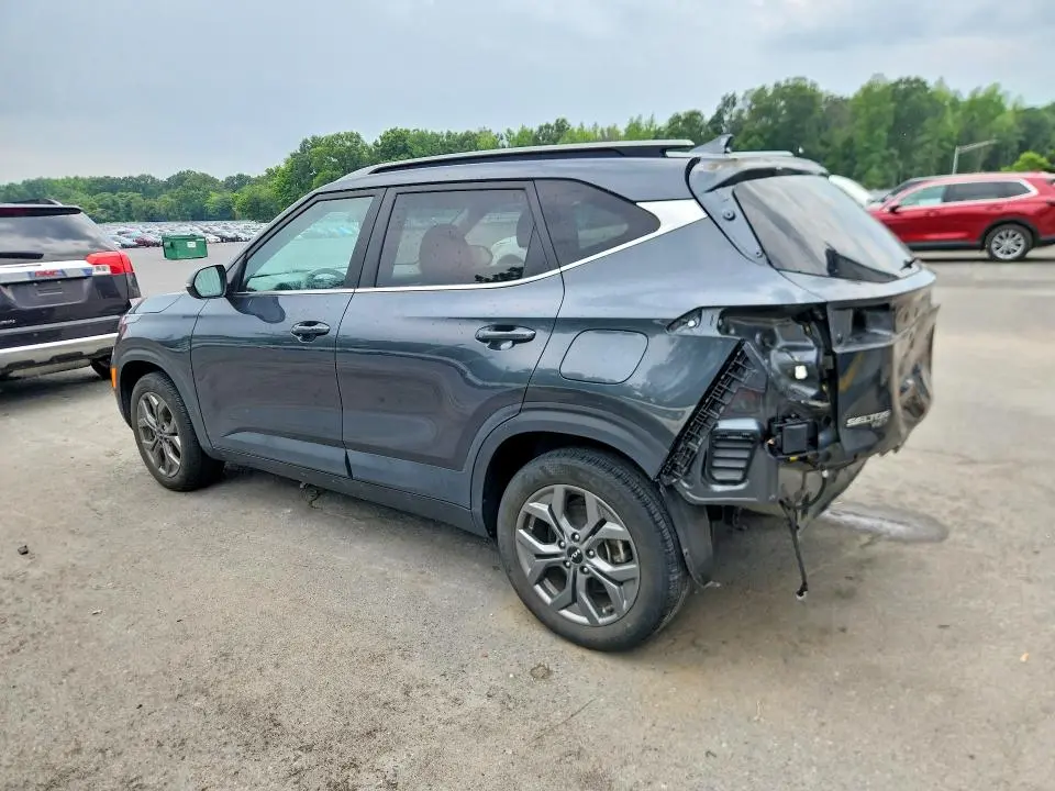 2024 KIA SELTOS S  