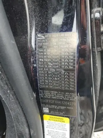 2019 JAGUAR E-PACE SE  