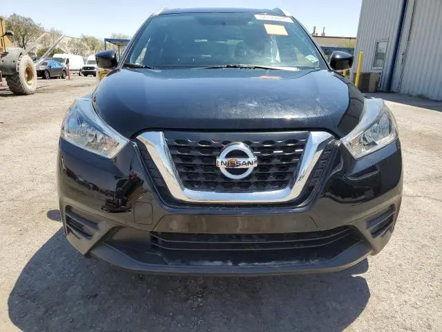 2019 NISSAN KICKS S  