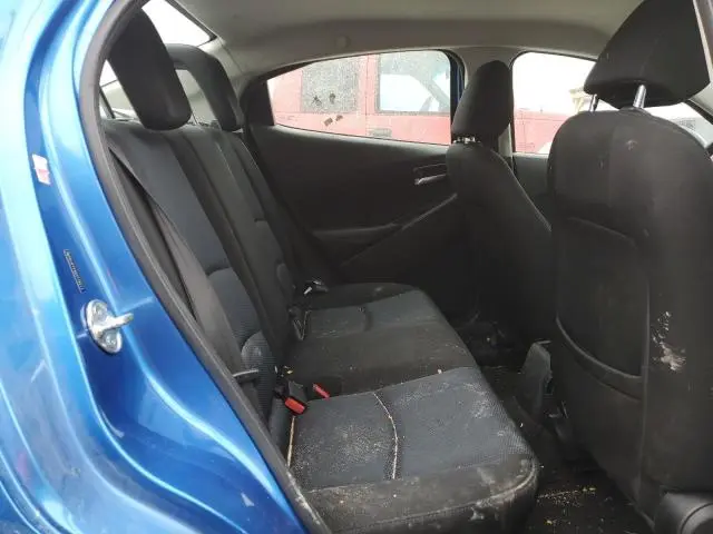 2017 TOYOTA YARIS IA   
