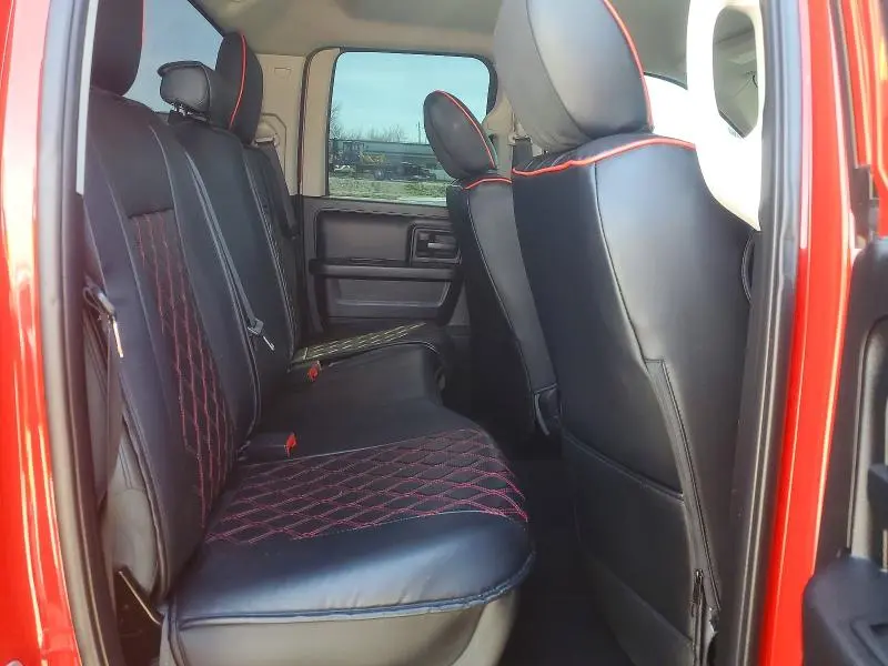 2016 RAM 1500 ST  